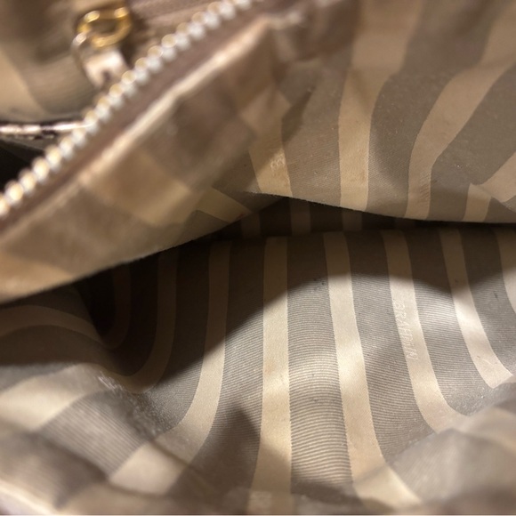 Gently used Brahmin Joan tote in pearl dogwood color, tag attached - Picture 16 of 16